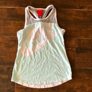 Girls Nike sports tank top size medium 7/8